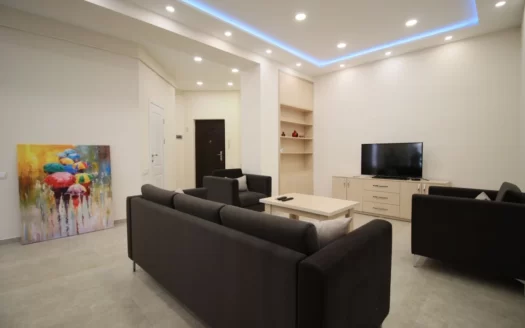 3 room apartment in a new building, Nalbandyan Street near the Republic square, 89 sq.m.