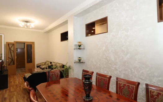3 room apartment, Shahsuvaryan Street, 107 sq.m., cosmetic renovation