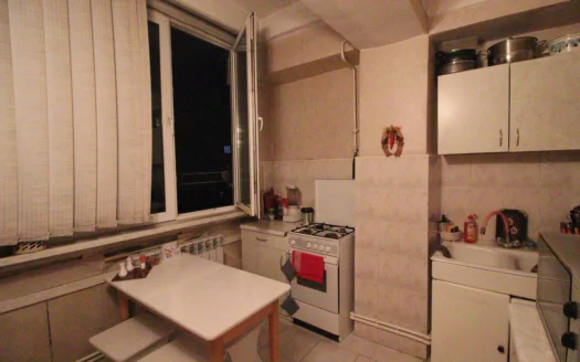 2 room apartment on Aram Khachatryan street, 43 sq.m., cosmetic renovation