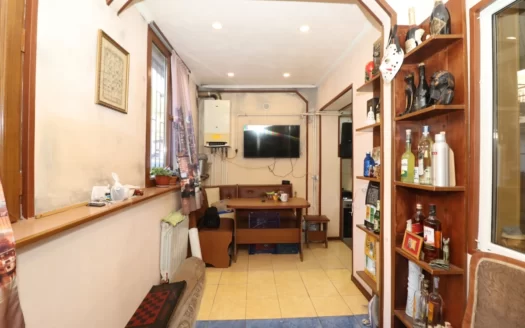 3 room apartment, Karapet Ulnetsi 2nd deadlock, 72 sq.m., 1/4 floor, cosmetic renovation