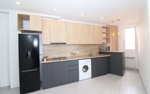 2 room apartment on Yervand Kochar street, 50 sq.m., 14/16 floor, major renovation