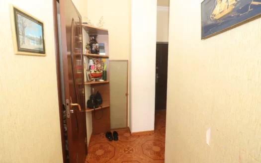 3 room apartment in a new building, Norashen District, 54 sq.m., high ceilings