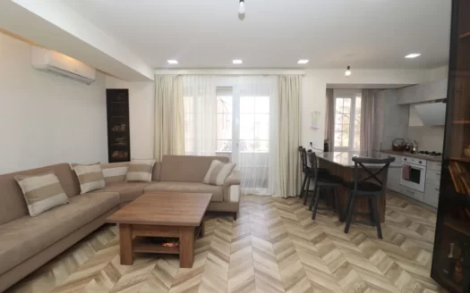 4 room apartment, Zoravar Andranik Street, 85 sq.m., major renovation
