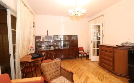 A 2 room apartment, Sayat-Nova avenue, 46 sq.m., 5/1 floor