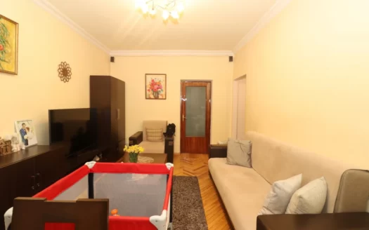 3 room apartment, Shinararner Street, 72 sq.m., 3/5 floor, cosmetic renovation, stone building