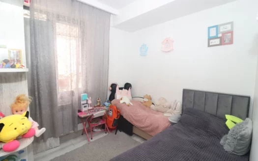 3 room apartment, Bashinjaghyan Street, 70 sq.m., multiple balconies, major renovation