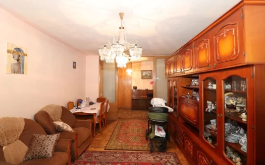 3 room apartment, Viktor Hambardzumyan Street, 88 sq.m., 2/9 floor, stone building