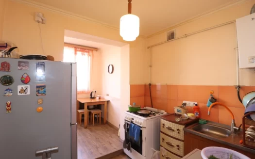 3-room apartment, Karapet Ulnetsi street, 76 sq. m., multiple balconies