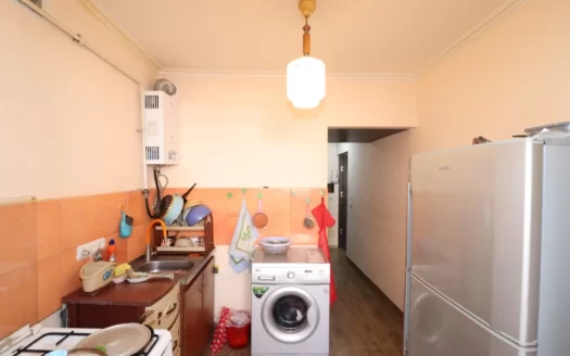 3-room apartment, Karapet Ulnetsi street, 76 sq. m., multiple balconies