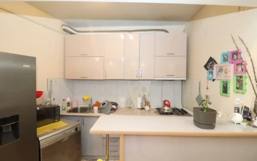 3 room apartment, Norashen District, 70 sq.m., 4/7 floor, major renovation, stone building