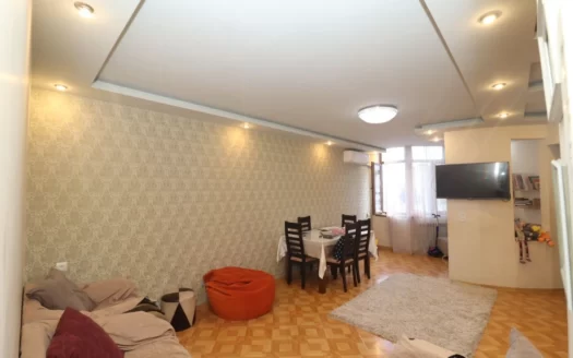 3 room apartment, Norashen District, 70 sq.m., 4/7 floor, major renovation, stone building