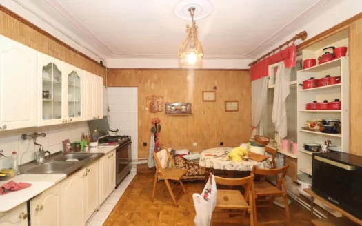 5 room apartment, Gusan Sheram Street, 140 sq.m.