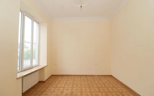 A two-storey house, Zarobyan street, cosmetic renovation, 240 sq.m.