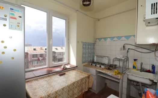 A 2 room apartment, stone building, Kocharyan street, 45 sq.m.