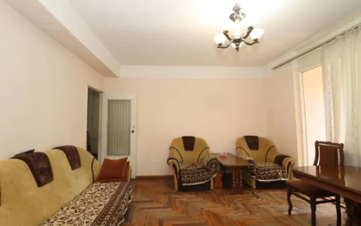 a 4 room apartment is for sale, Gusan Sheram street, 88 sq.m.