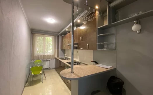 A 5 room apartment, Davit Anhaght street, 154 sq.m., stone building