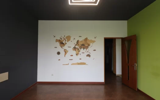 A commercial space, Charents street, 180 sq.m., 1/7 floor