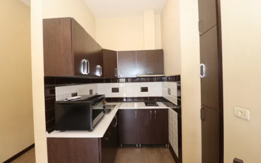 An office spase is for rent, 53 sq.m., stone building, Charents street