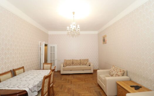 A 3 room apartment is for sale, Aygedzor street 1st lane, 100 sq.m., stone building