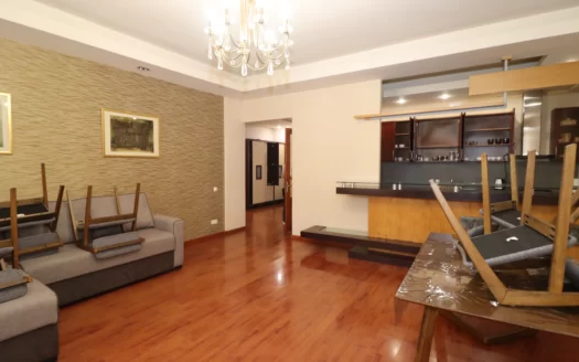 A 3 room spacious apartment, Yekmalyan street, 138 sq.m., 9/13 floor