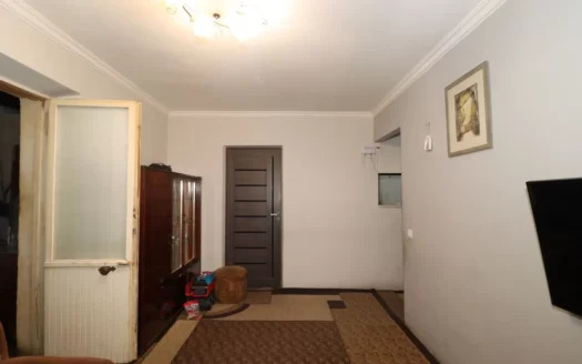 A 3 room apartment, Margaryan street 1st lane, 73 sq.m, stone building