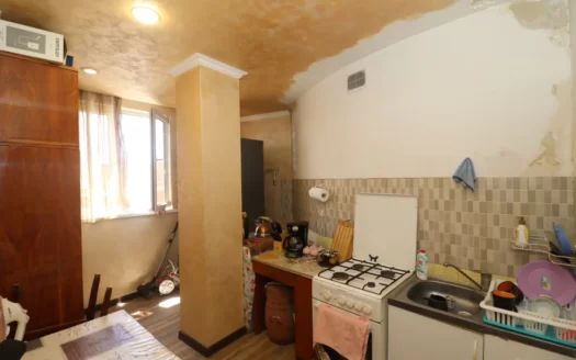 A 2 room apartment, Shinararner street, 64 sq.m., 10/12 floor