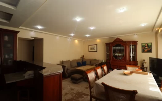 A 4 room apartment, Raffi street, 86 sq.m., major renovation, 6/9 floor