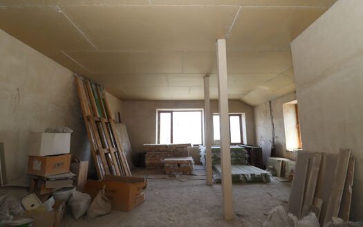 A 4-room duplex apartment, Verin Antarayin Street, 145 sq.m., 8/8 floor