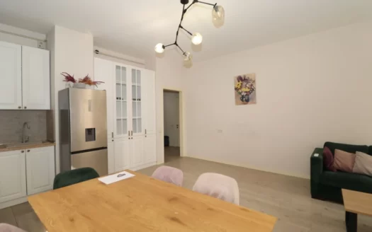 A 3 room apartment, Gyurjyan street, 73 sq.m., 4/6 floor, major renovation