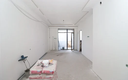 2 room apartment in a new building on Anastas Mikoyan Street, 73 sq.m., 11/18 floor, high ceilings