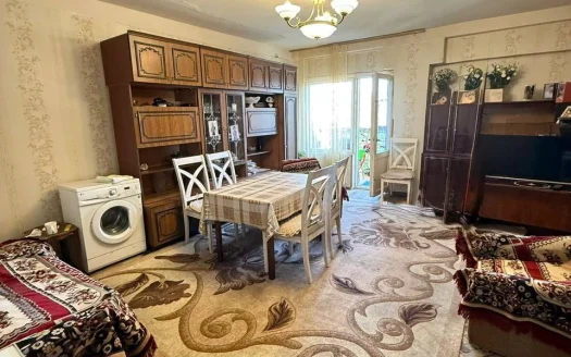3 room apartment on Yervand Kochar Street, 95 sq.m.