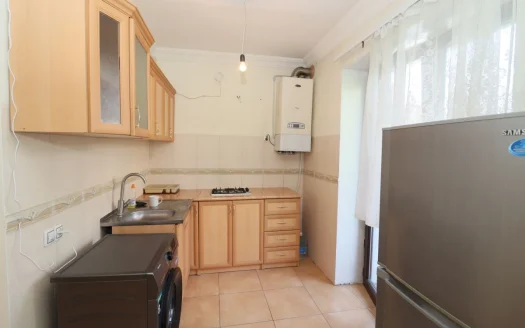 3 room apartment on Vratsakan Street, 55 sq.m., cosmetic renovation