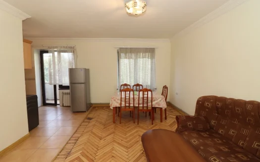 3 room apartment on Vratsakan Street, 55 sq.m., cosmetic renovation