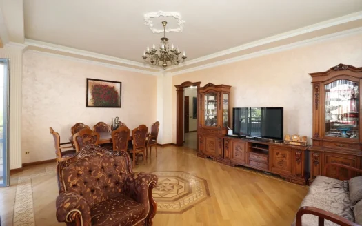 A 4 room spacious apartment, Arami street, 148 sq.m., 2/16 floor, major renovation, new built building