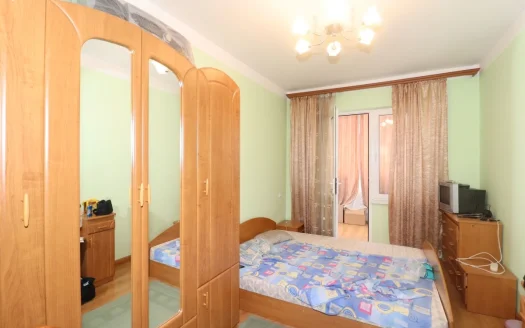 A 2 room apartment, Mkrtich Sargsyan Street, 68 sq.m., 4/10 floor