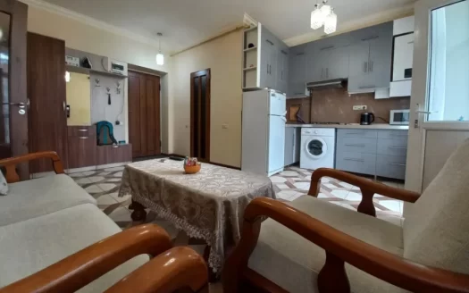 A 2-room apartment is for sale, Mamikonyants street, 38 sq.m., stone building