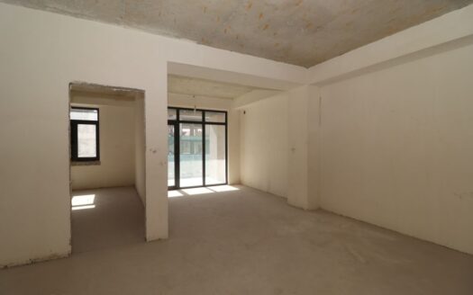 A 3 room apartment, Leonid Azgaldyan Street, 85 sq.m., new build building, 2/7 floor