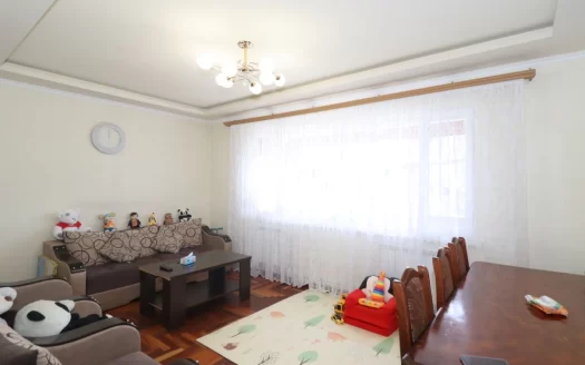 3 room apartment in Davtashen 1st district in Davtashen, 73 sq.m., 5/9 floor, partial renovation