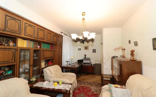 2 room apartment on Halabyan Street, 68 sq.m., 5/14 floor, multiple balconies