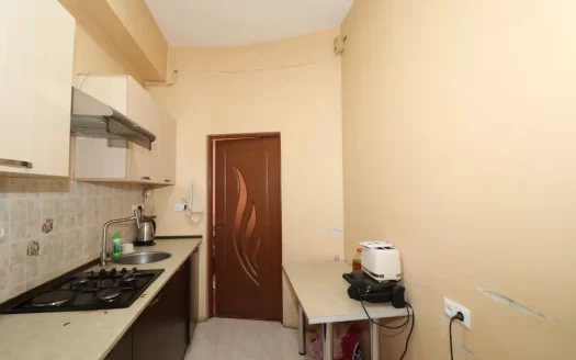 A 3-room apartment is for sale, Davtashen 4th district, 9/11 floor