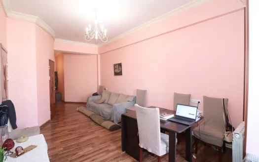 A 3-room apartment is for sale, Davtashen 4th district, 9/11 floor