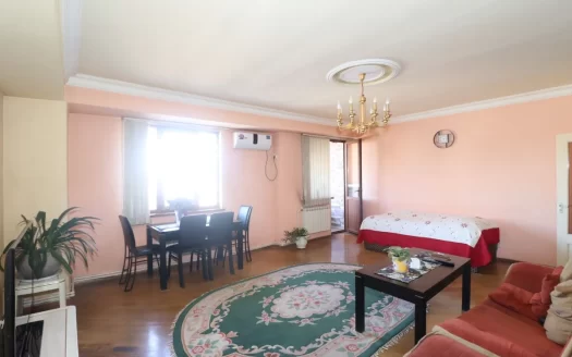 2 room apartment on Avet Avetisyan Street in Arabkir, 70 sq.m., 14/16 floor, cosmetic renovation