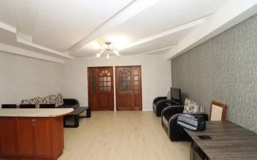 3 room apartment in a new building on Abovyan Street, 70 sq.m., 4/6 floor, high ceilings