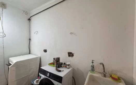 A 2 room apartment, Komitas Avenue, 63 sq.m., 4/5 floor, stone building