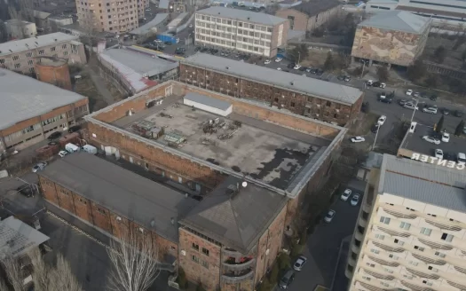 Plot for public buildings on Avetis Aharonyan Street in Kanaker-Zeytun, 3500 sq.m.