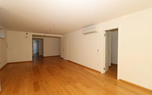 4 room apartment in a new building on Mamikonyants Street 1st Lane in Arabkir, 176 sq.m., 1/5 floor