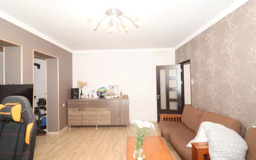 3 room apartment in Davtashen 1st district in Davtashen, 97 sq.m., cosmetic renovation