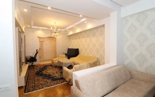 2 room apartment on Viktor Hambardzumyan Street in Arabkir, 75 sq.m., 3/10 floor