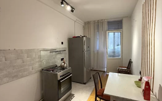 3 room apartment on Saryan Street in the center, 94 sq.m., 3/9 floor, multiple balconies