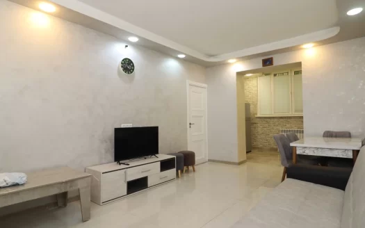 3 room apartment on Griboyedov Street in Arabkir, 58 sq.m., 1/5 floor, major renovation